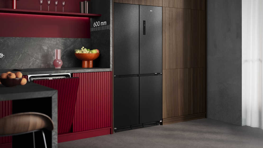 AEG fridge built-in look