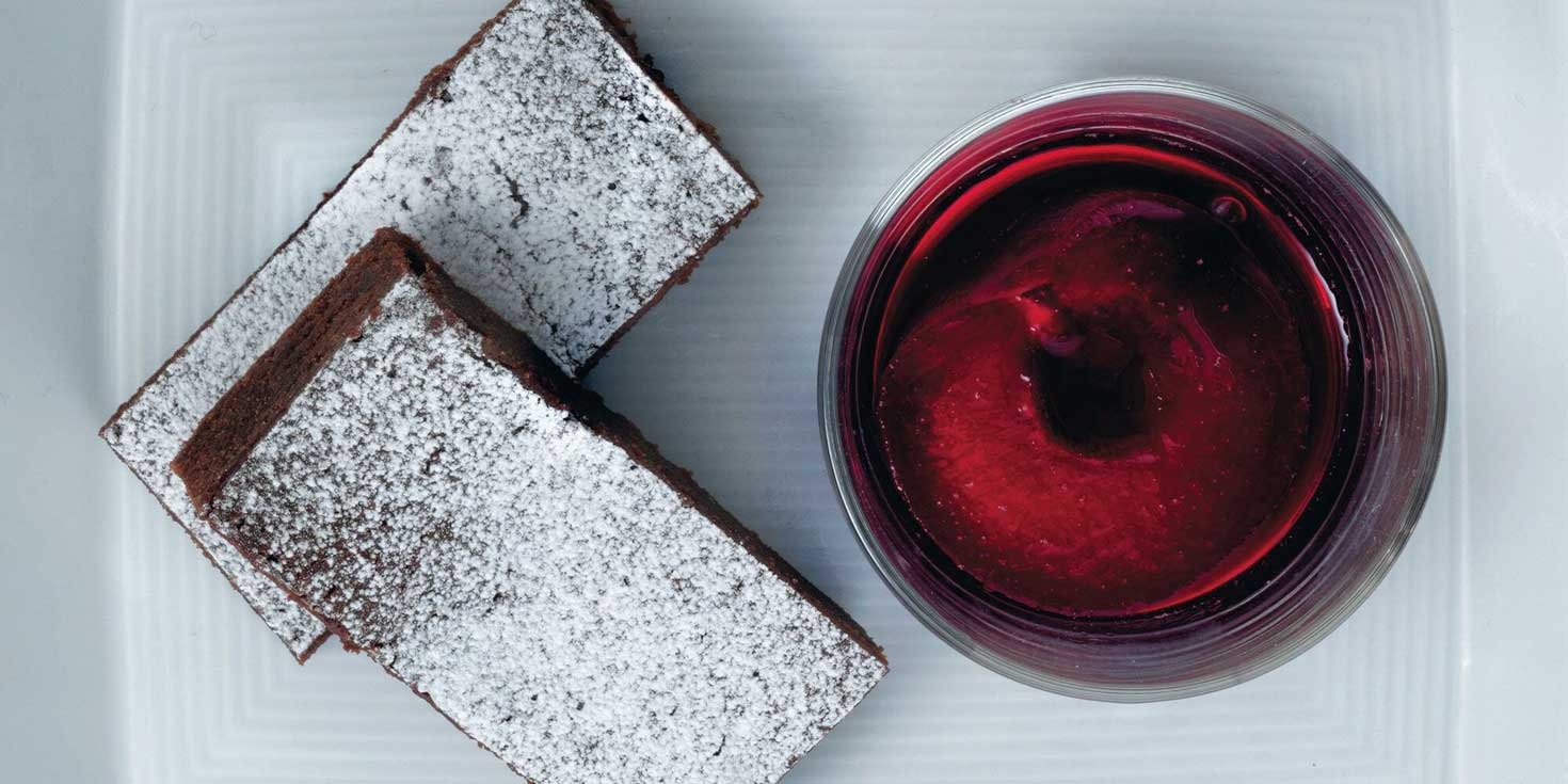 CHILLI CHOCOLATE TRAY BAKE