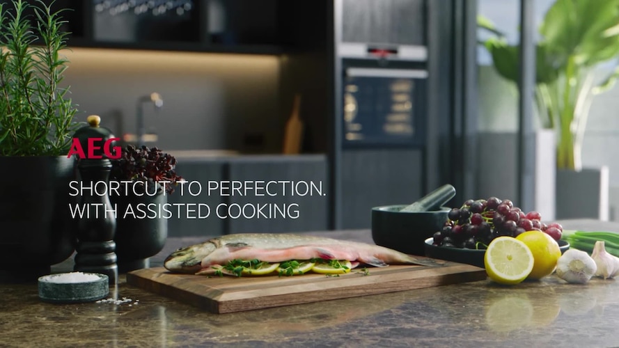 60CM SENSECOOK PYROLUXE™ MULTIFUNCTION 17 OVEN, MATTE BLACK