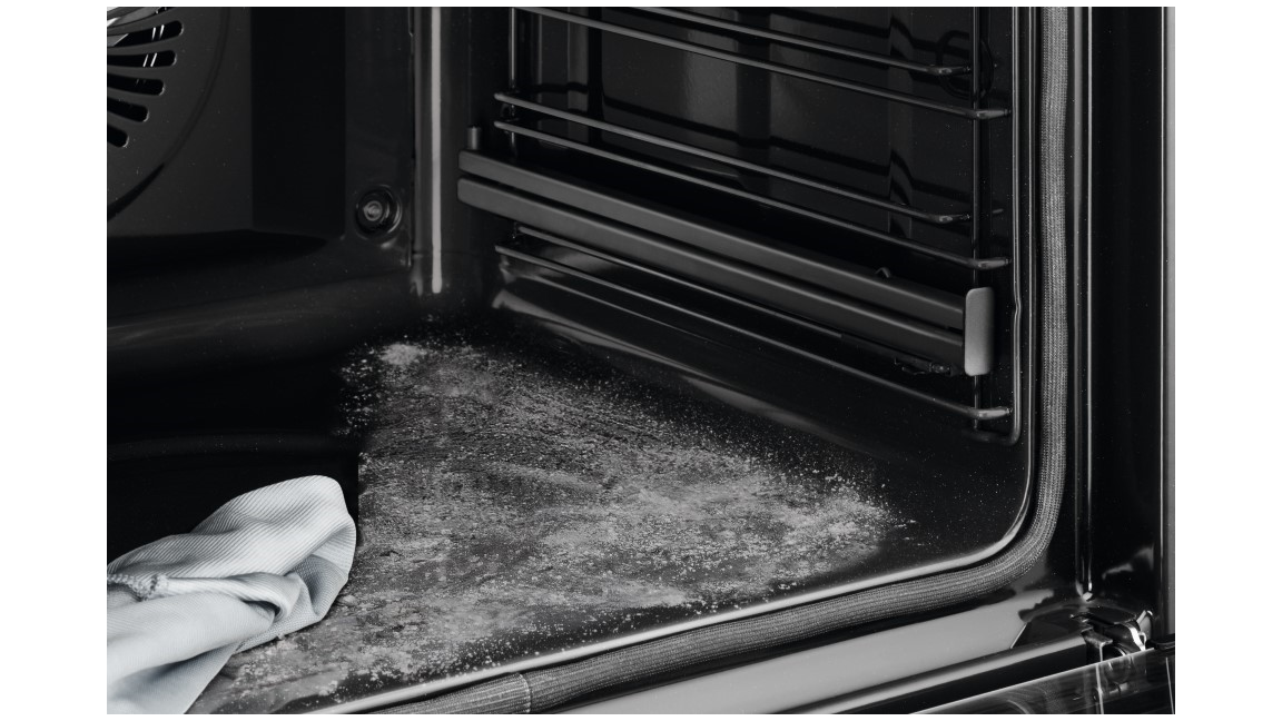 MAKING IT EASIER TO COOK AND CLEAN