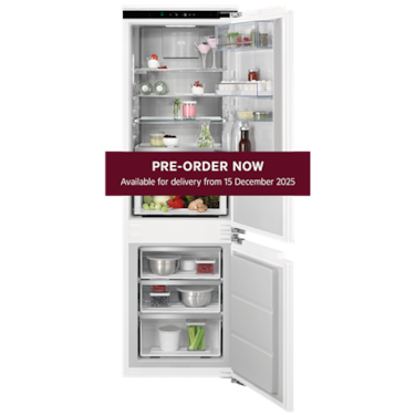 Fridges-OSC8M18ADC-67909